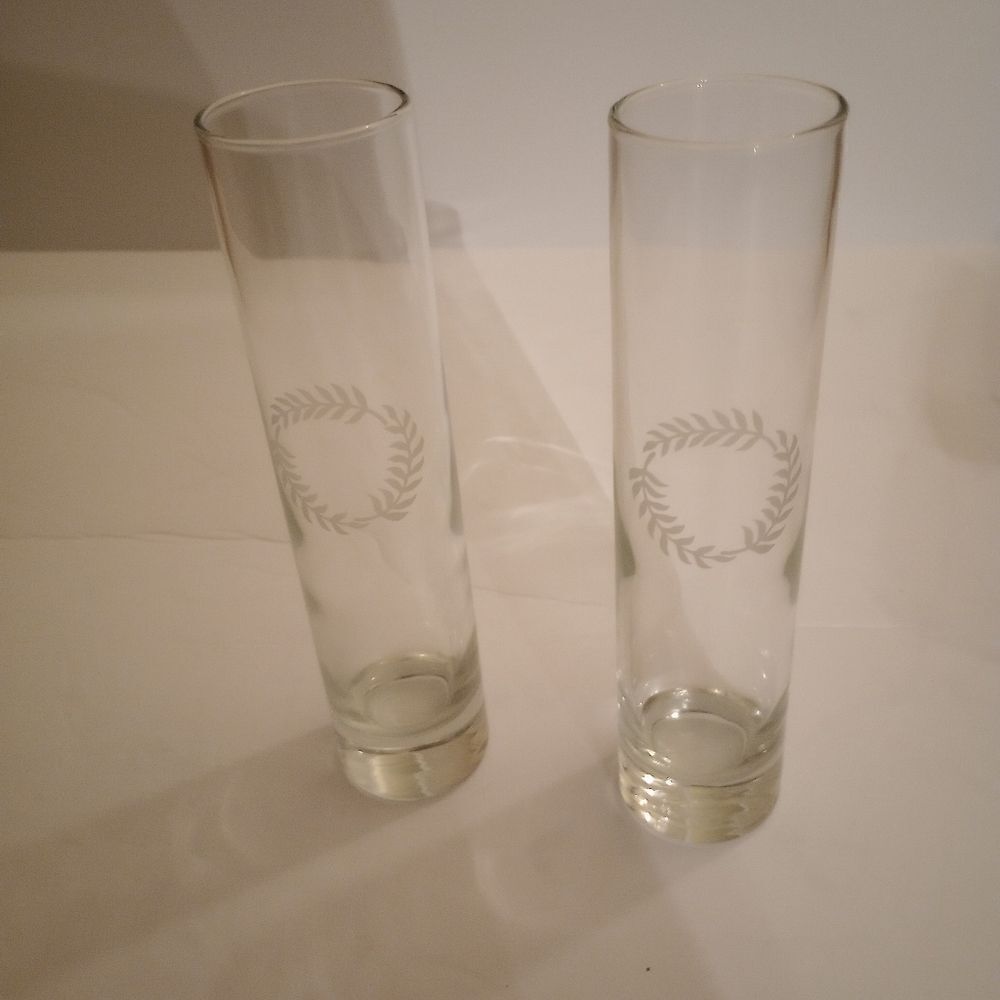 🆕🥛Tall Narrow Drinking Glasses Pair